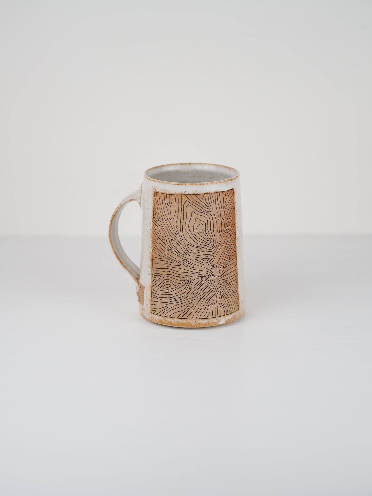 XL Mug - 650ml capacity (no11)